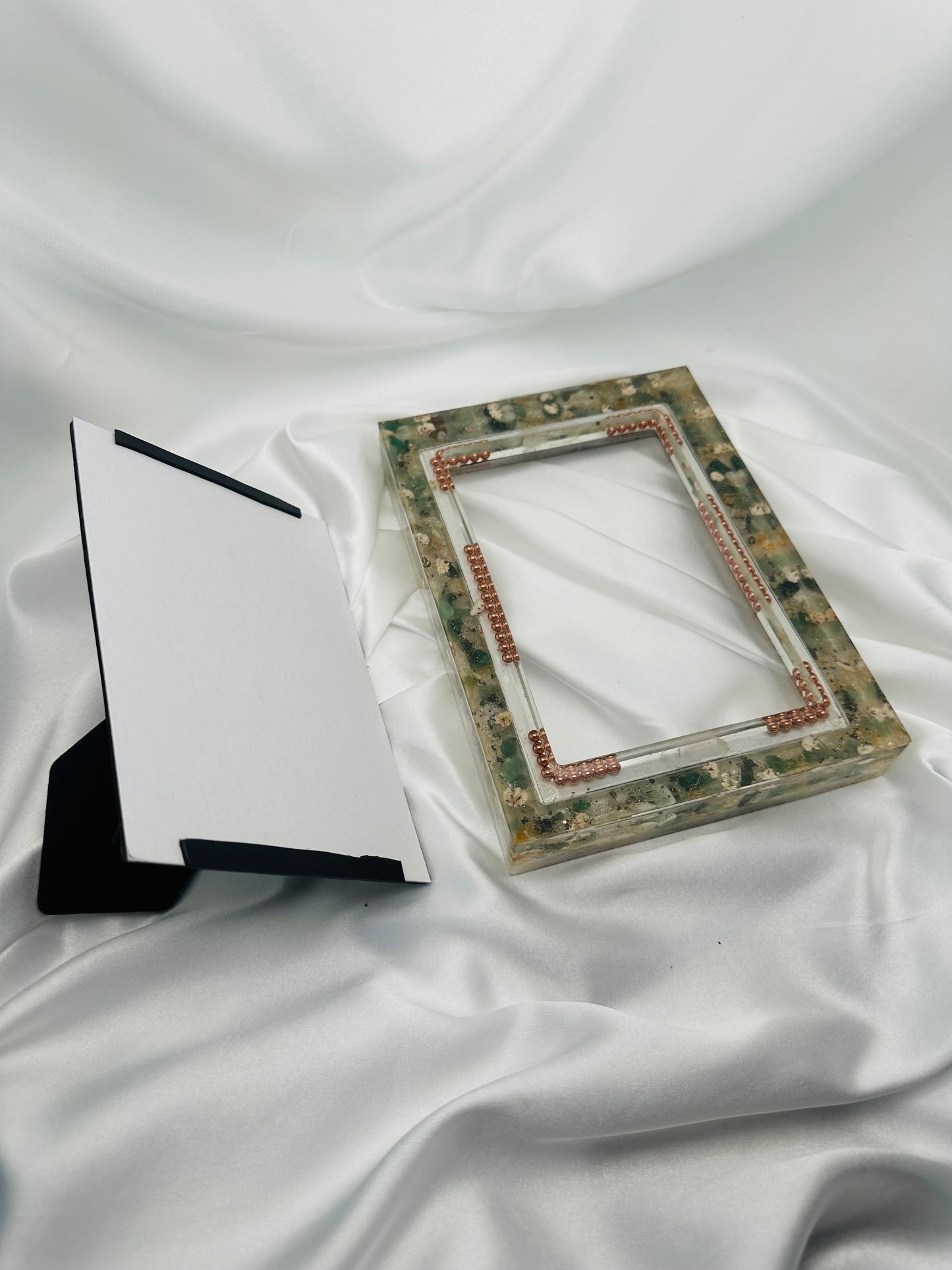 Green Garden Picture Frame